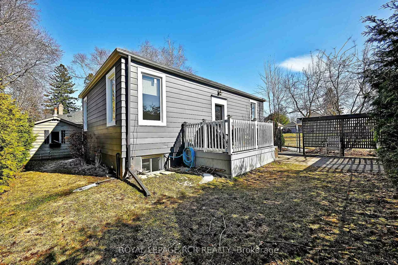 727, Lowell, Gorham-College Manor, Newmarket
