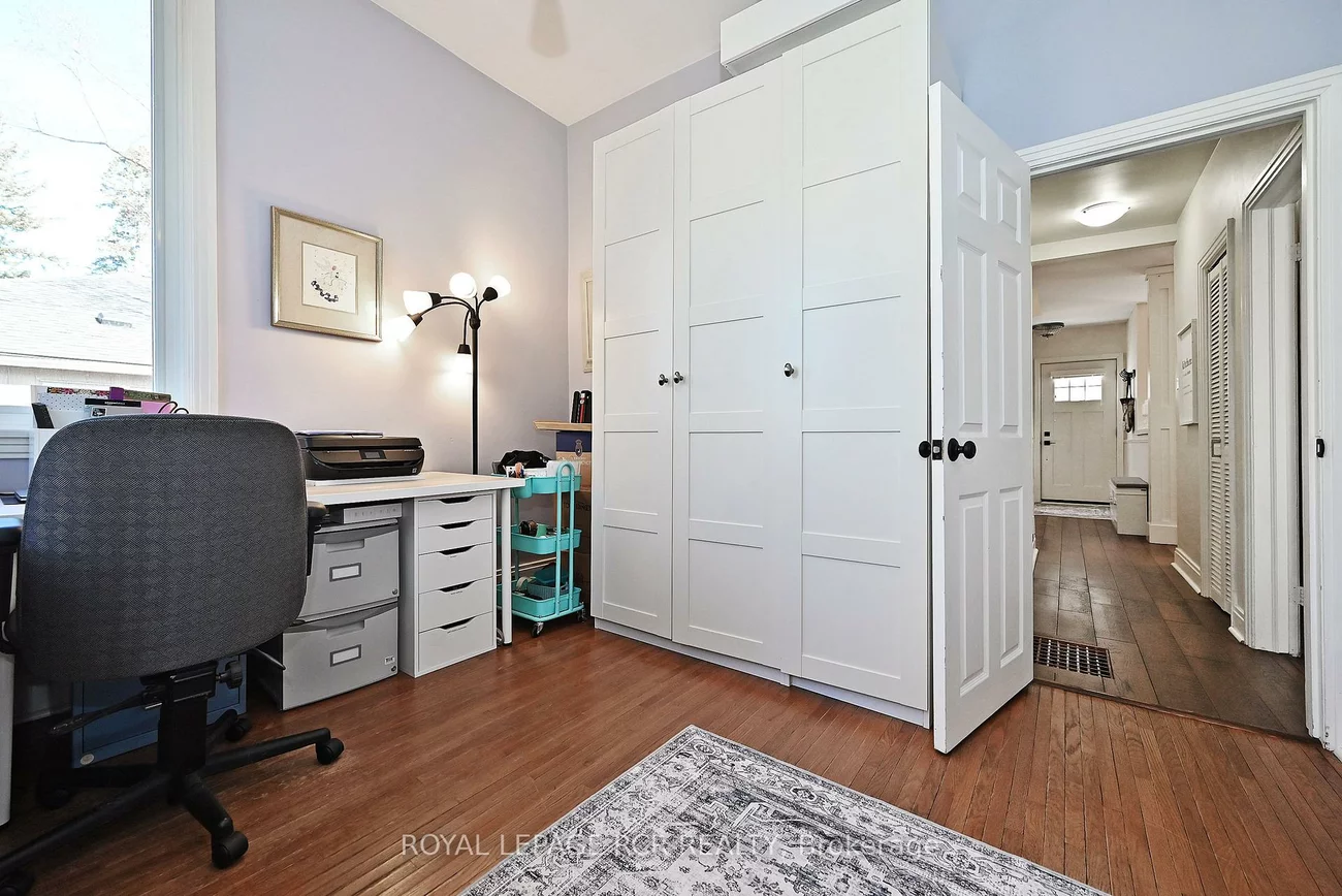 727, Lowell, Gorham-College Manor, Newmarket