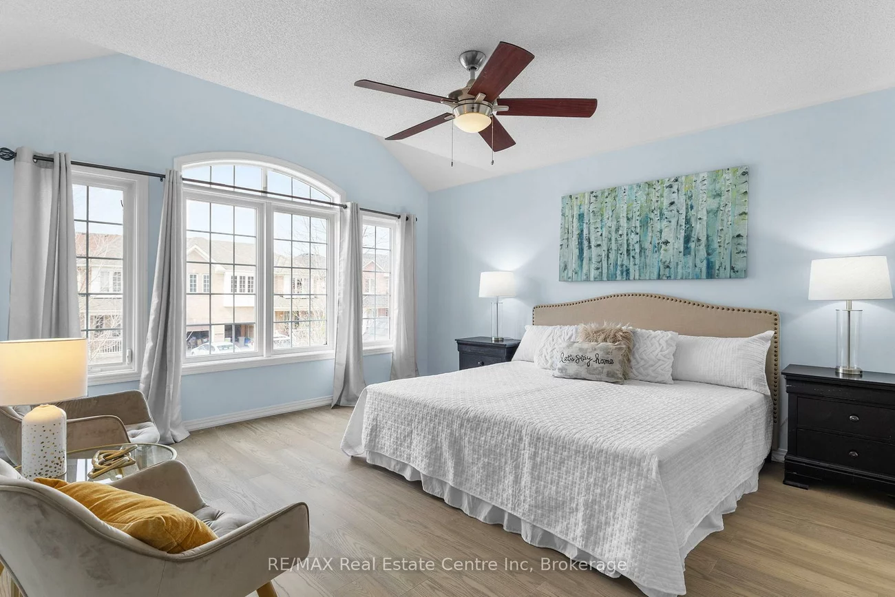 102, Gail Parks, Woodland Hill, Newmarket