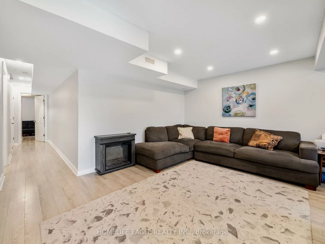 257, Chilcott, Woodland Hill, Newmarket
