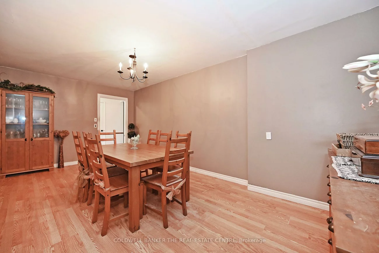940, Wildwood, Huron Heights-Leslie Valley, Newmarket