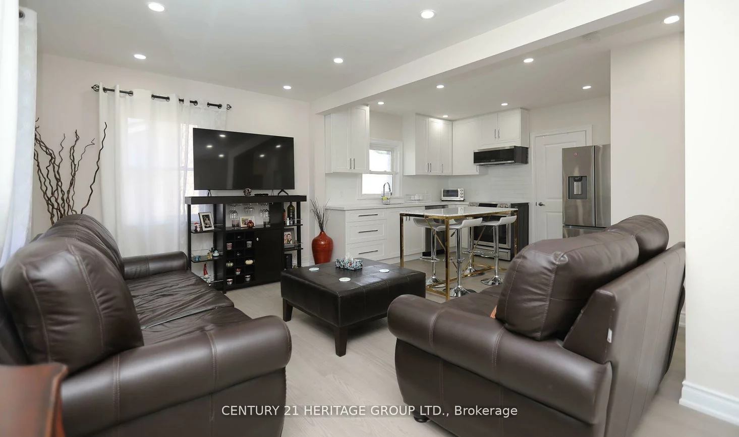 181, Newton, Gorham-College Manor, Newmarket