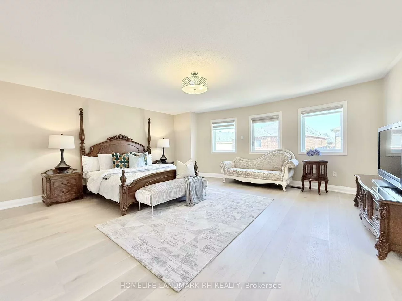 1218, Stuffles, Stonehaven-Wyndham, Newmarket