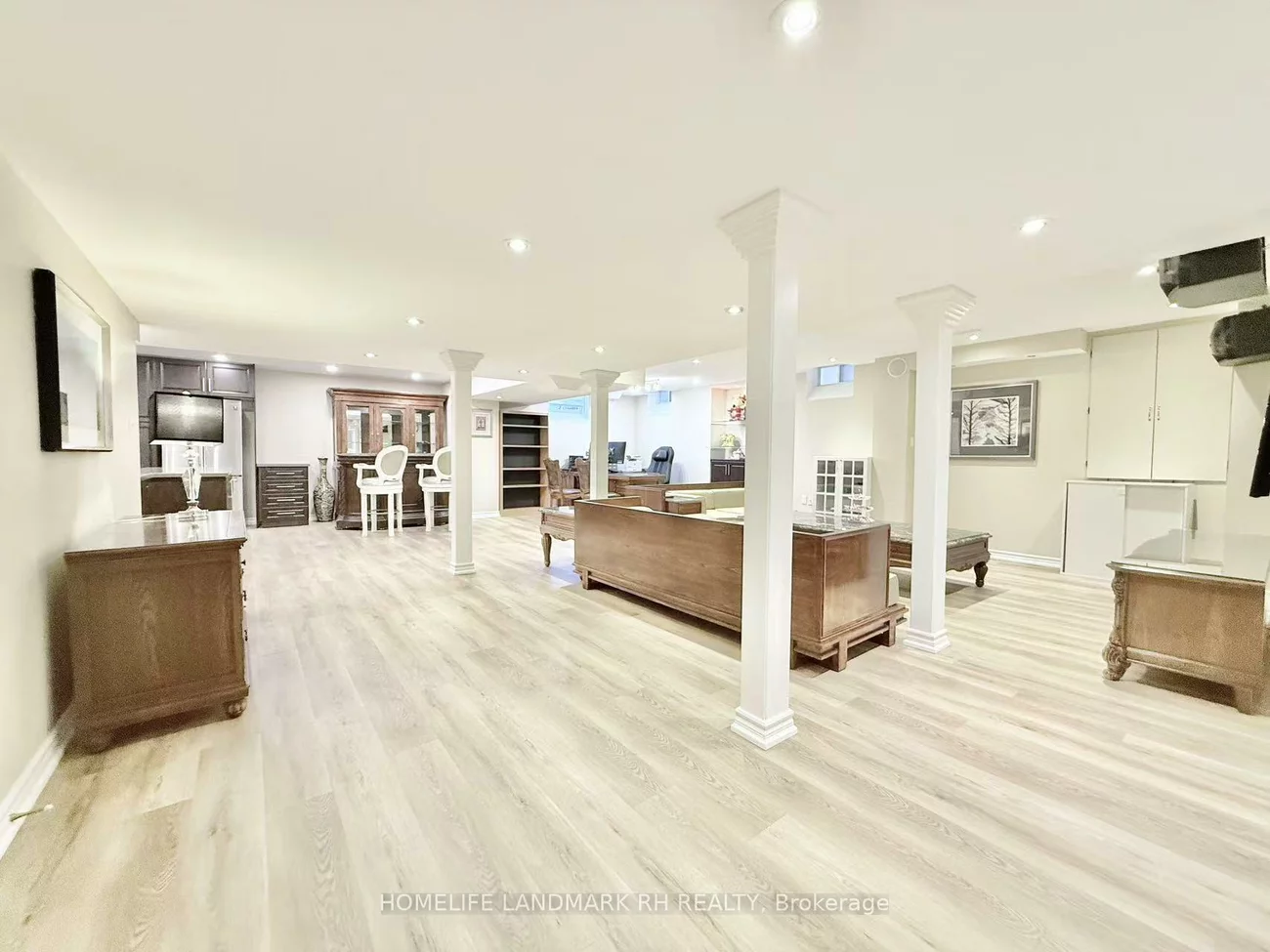 1218, Stuffles, Stonehaven-Wyndham, Newmarket
