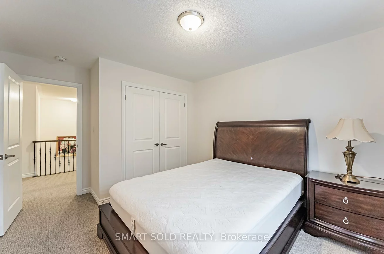 51, Bethpage, Glenway Estates, Newmarket