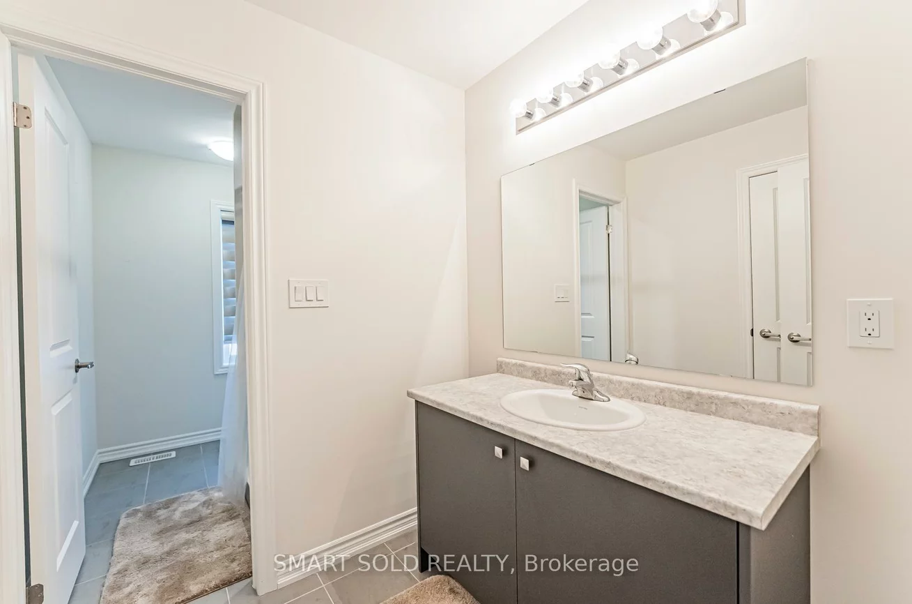 51, Bethpage, Glenway Estates, Newmarket