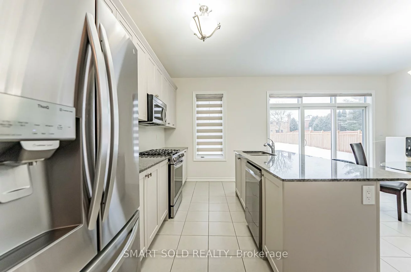 51, Bethpage, Glenway Estates, Newmarket