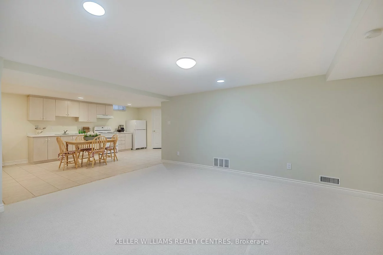 795, Foxcroft, Stonehaven-Wyndham, Newmarket