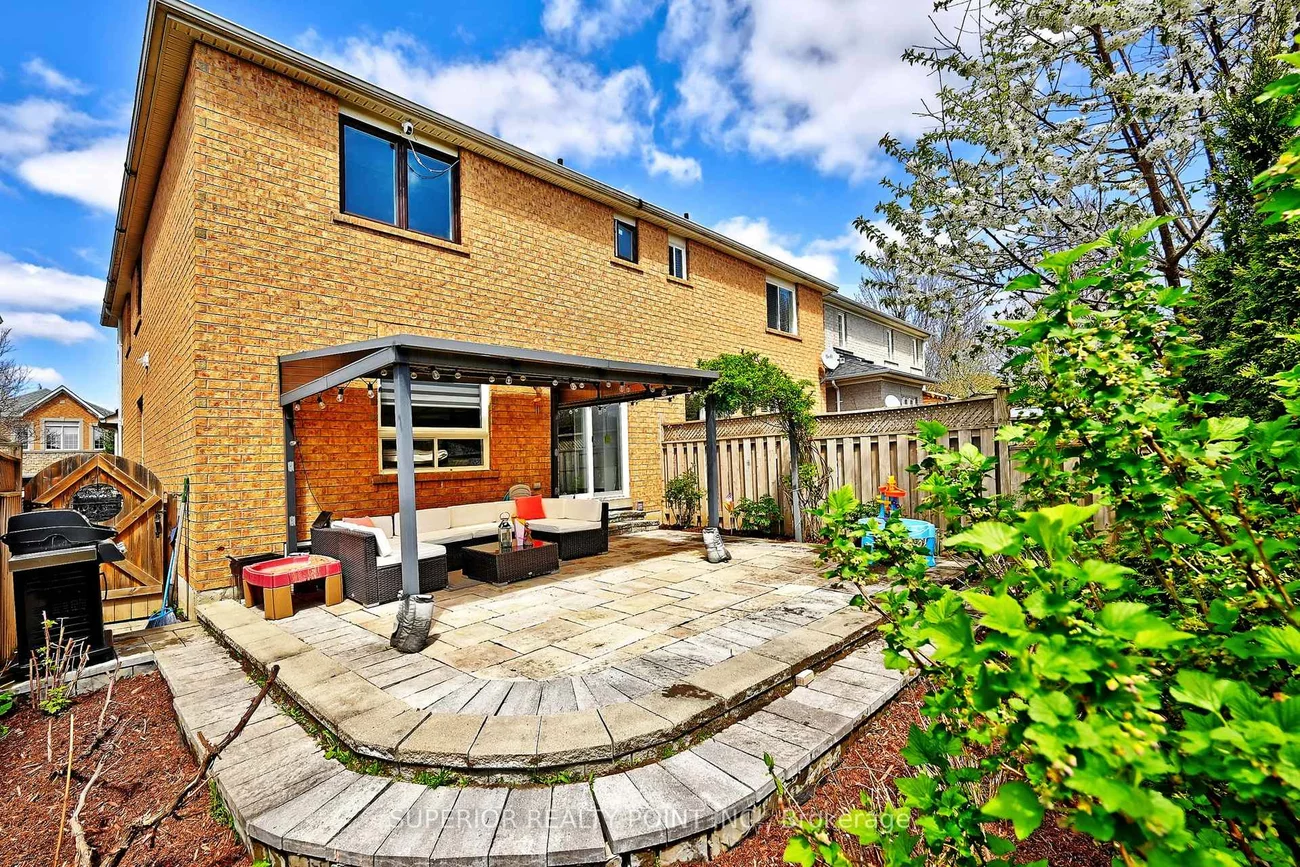 908, Oaktree, Summerhill Estates, Newmarket