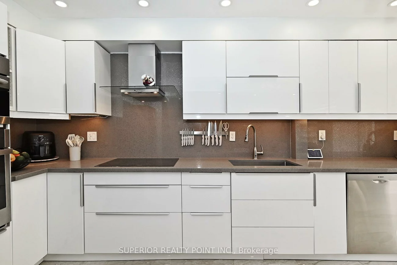 908, Oaktree, Summerhill Estates, Newmarket