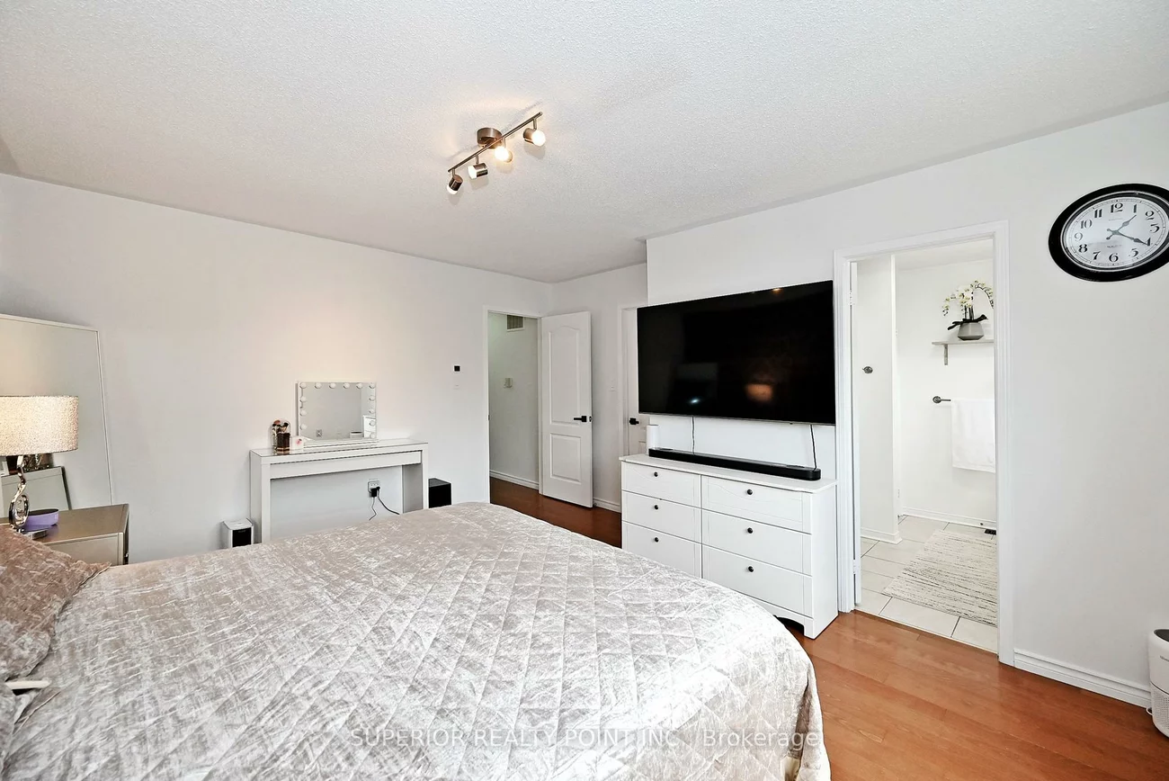 908, Oaktree, Summerhill Estates, Newmarket