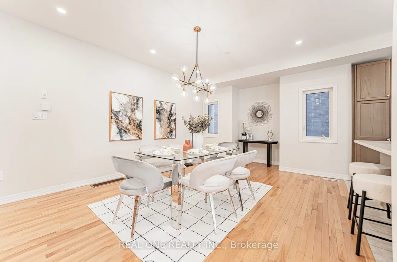 71, Tango, Woodland Hill, Newmarket