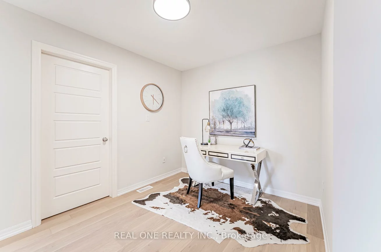 71, Tango, Woodland Hill, Newmarket