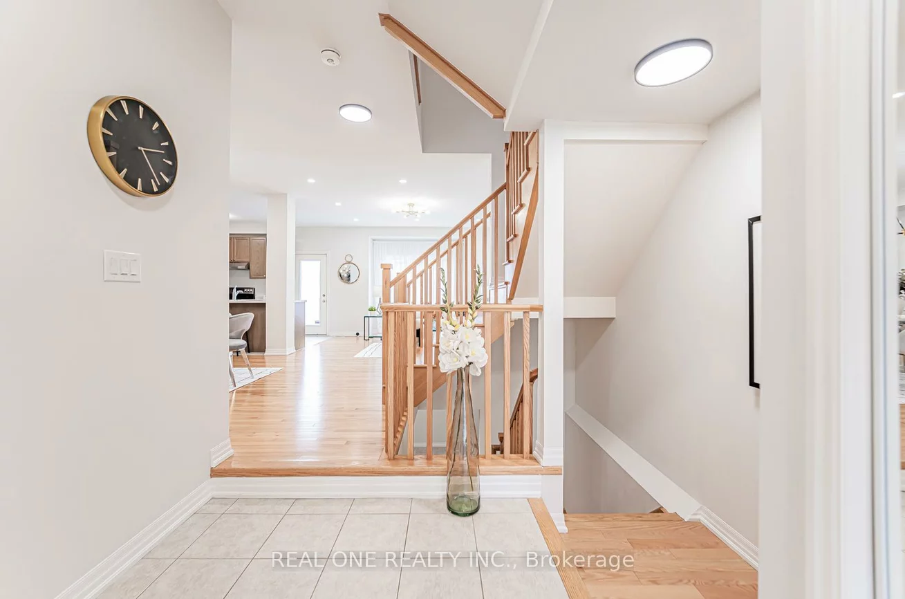 71, Tango, Woodland Hill, Newmarket