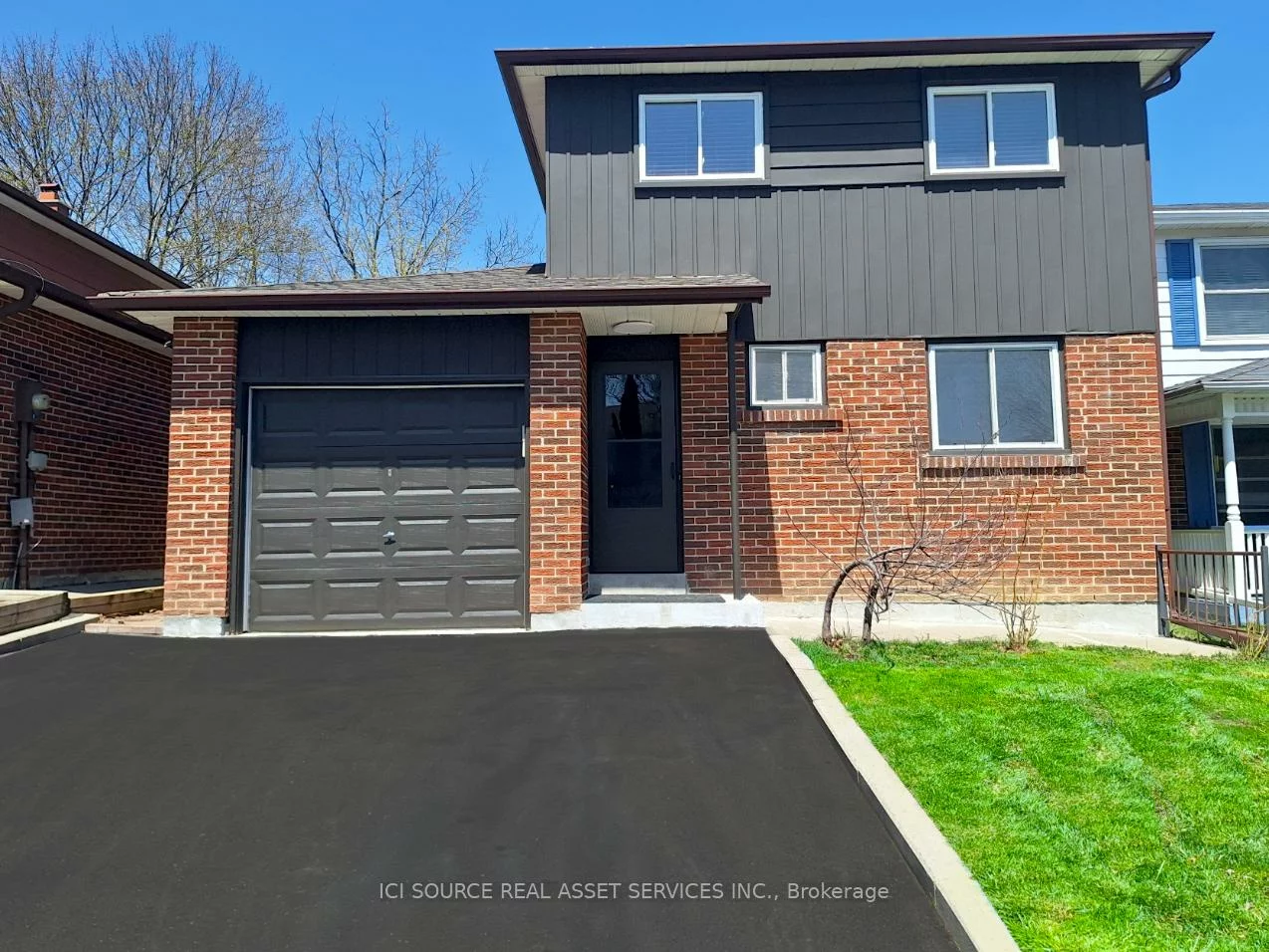221, Hodgson, Central Newmarket, Newmarket