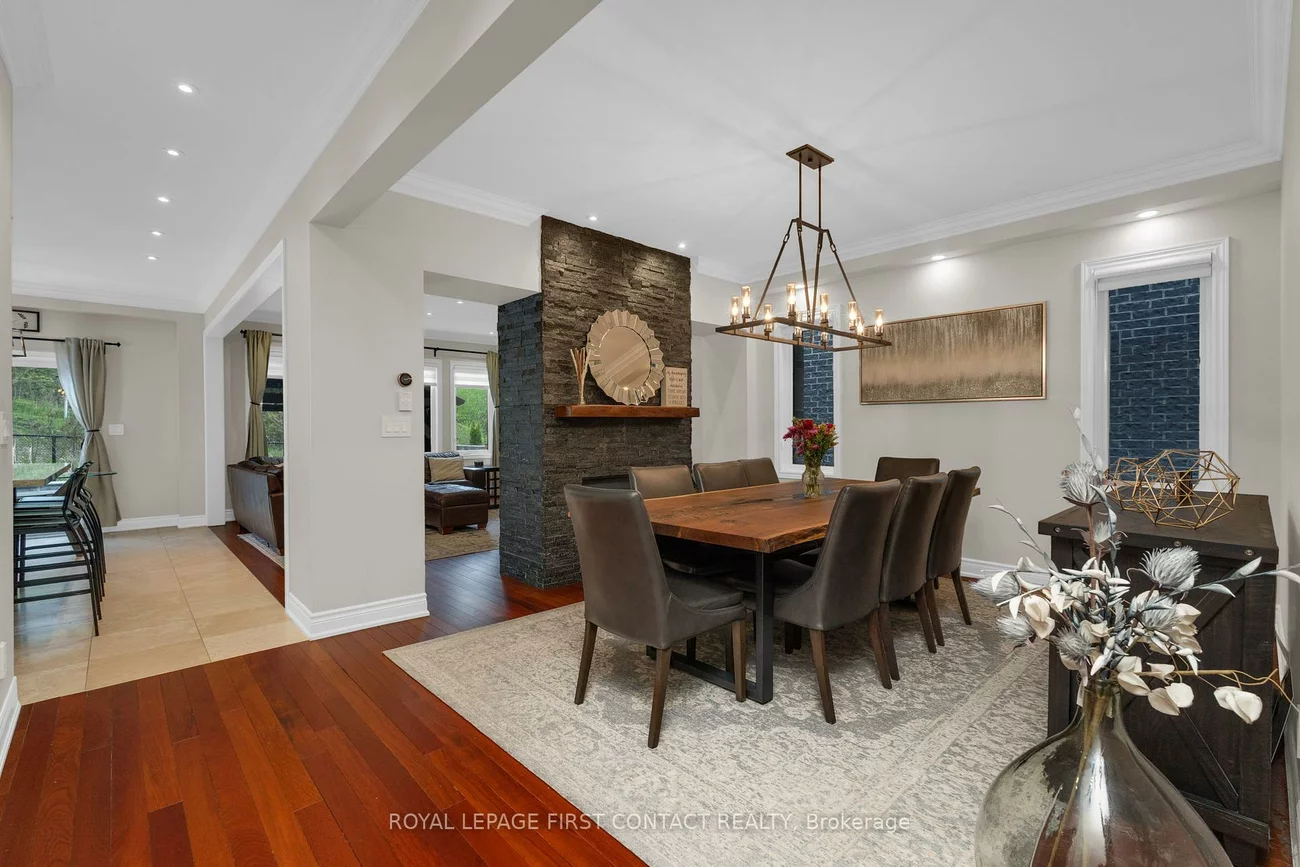 798, Prest, Woodland Hill, Newmarket