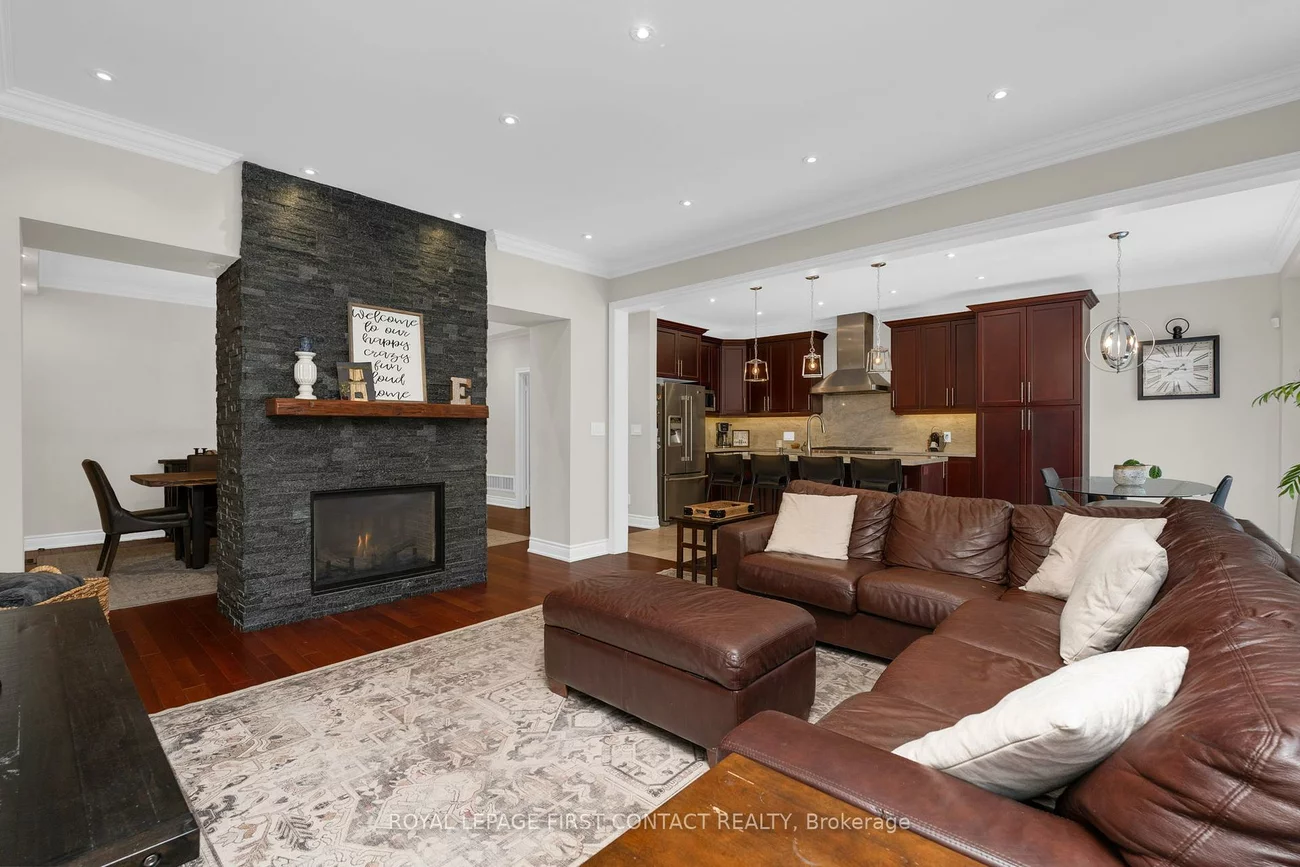798, Prest, Woodland Hill, Newmarket