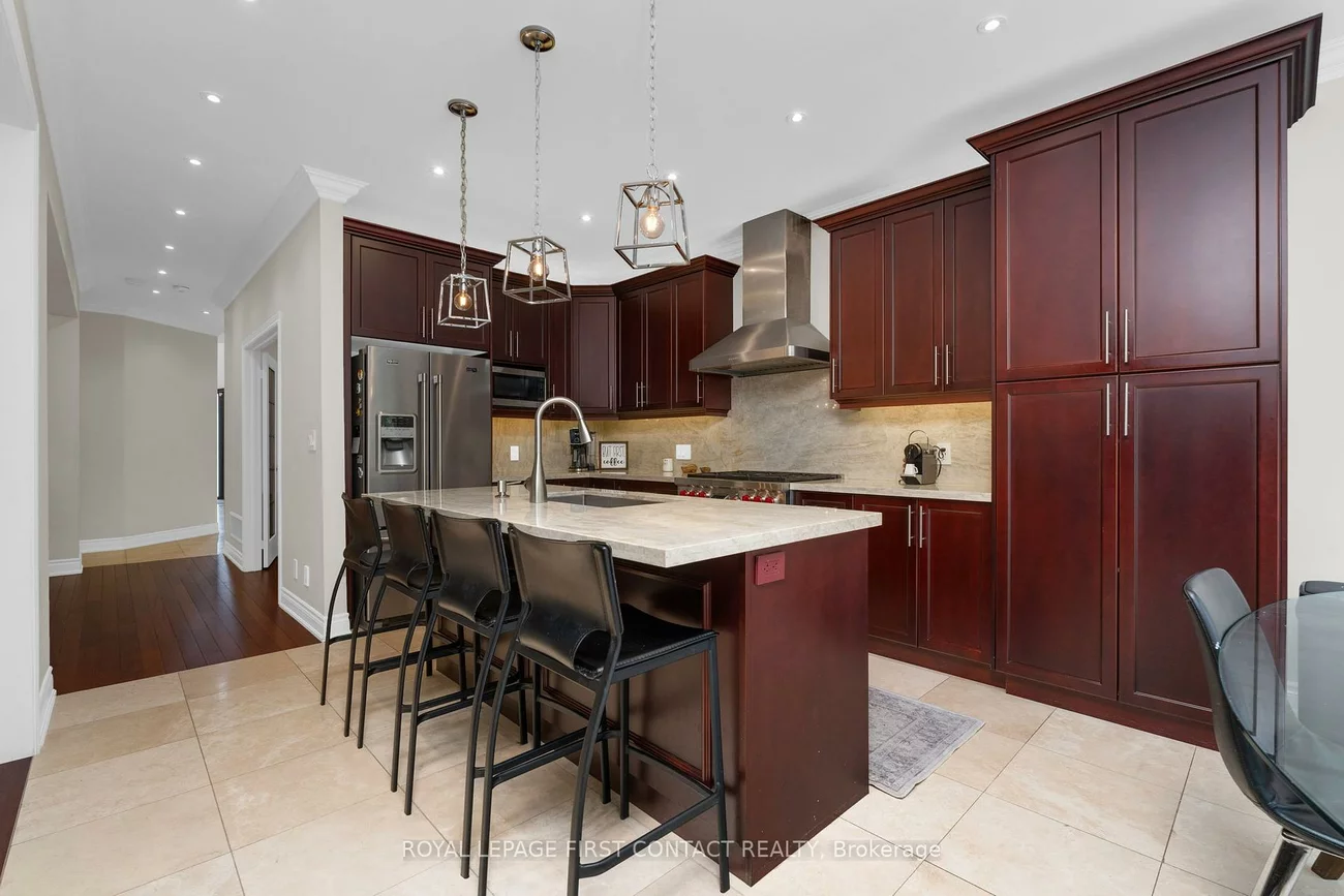 798, Prest, Woodland Hill, Newmarket