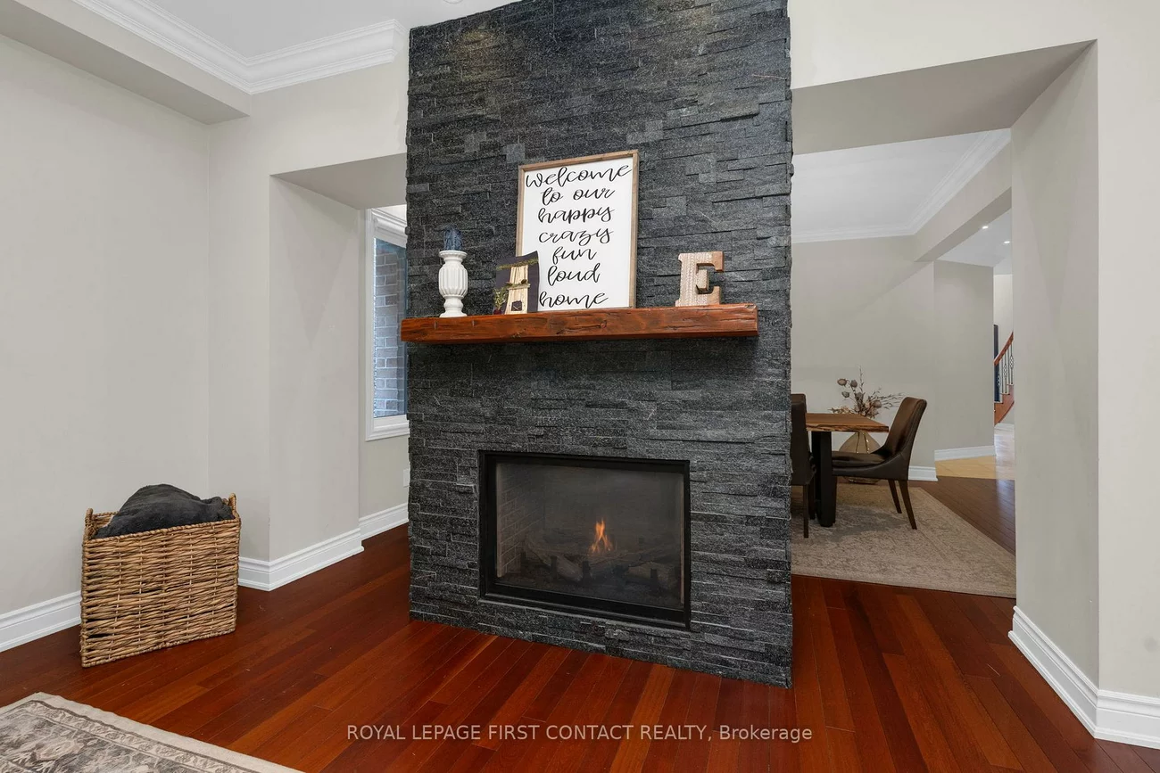 798, Prest, Woodland Hill, Newmarket
