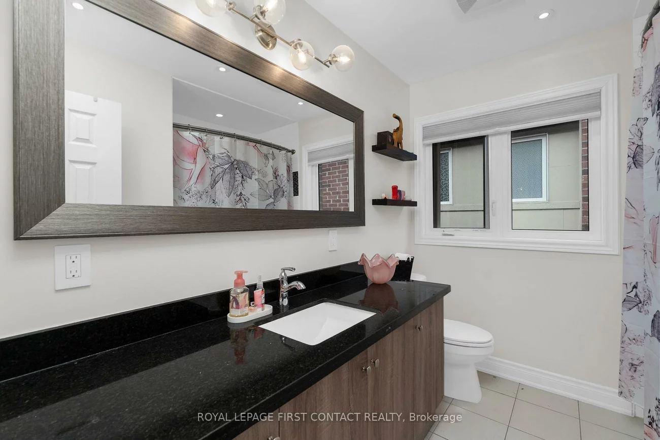 798, Prest, Woodland Hill, Newmarket