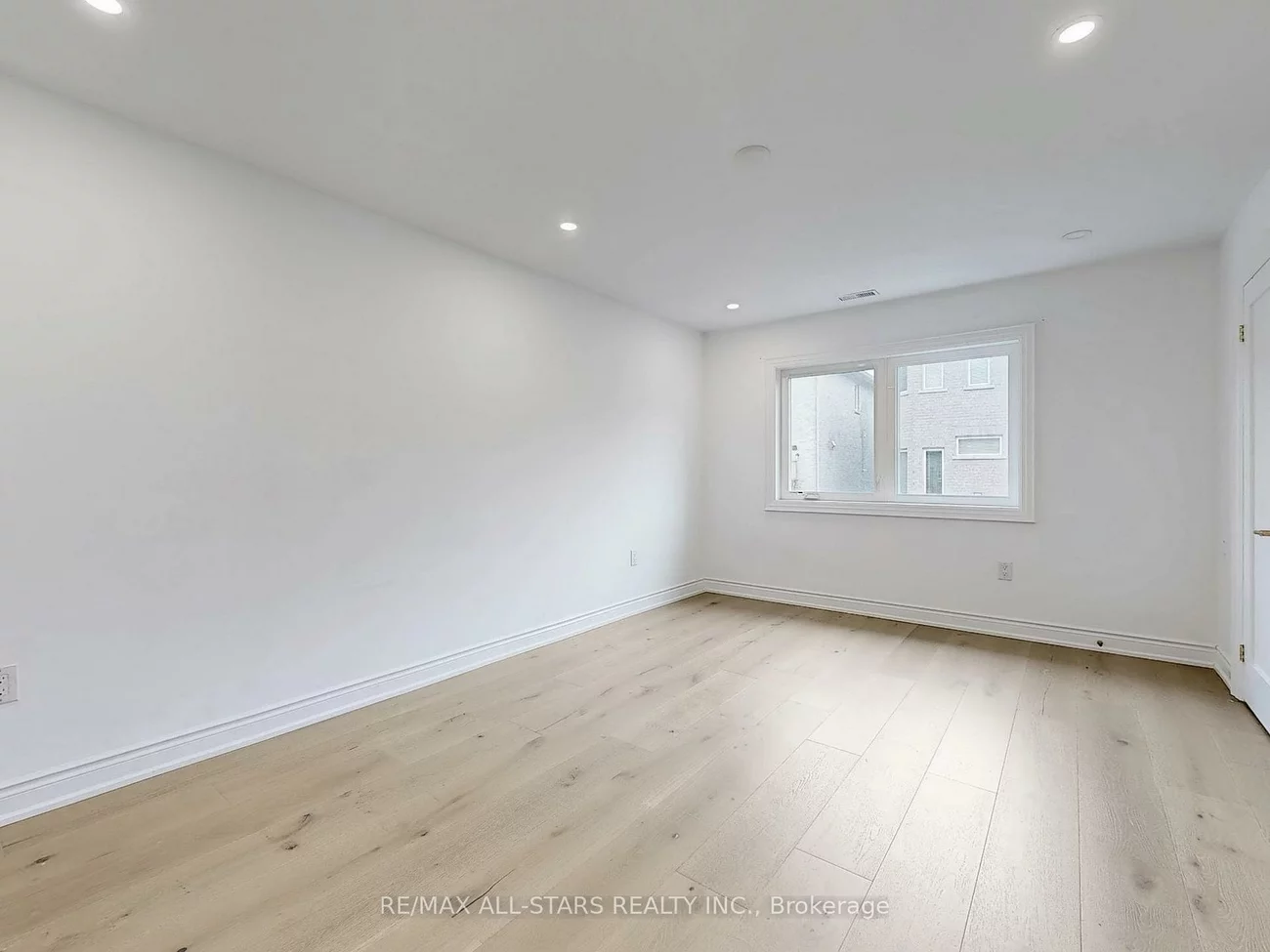 374, Gilpin, Woodland Hill, Newmarket