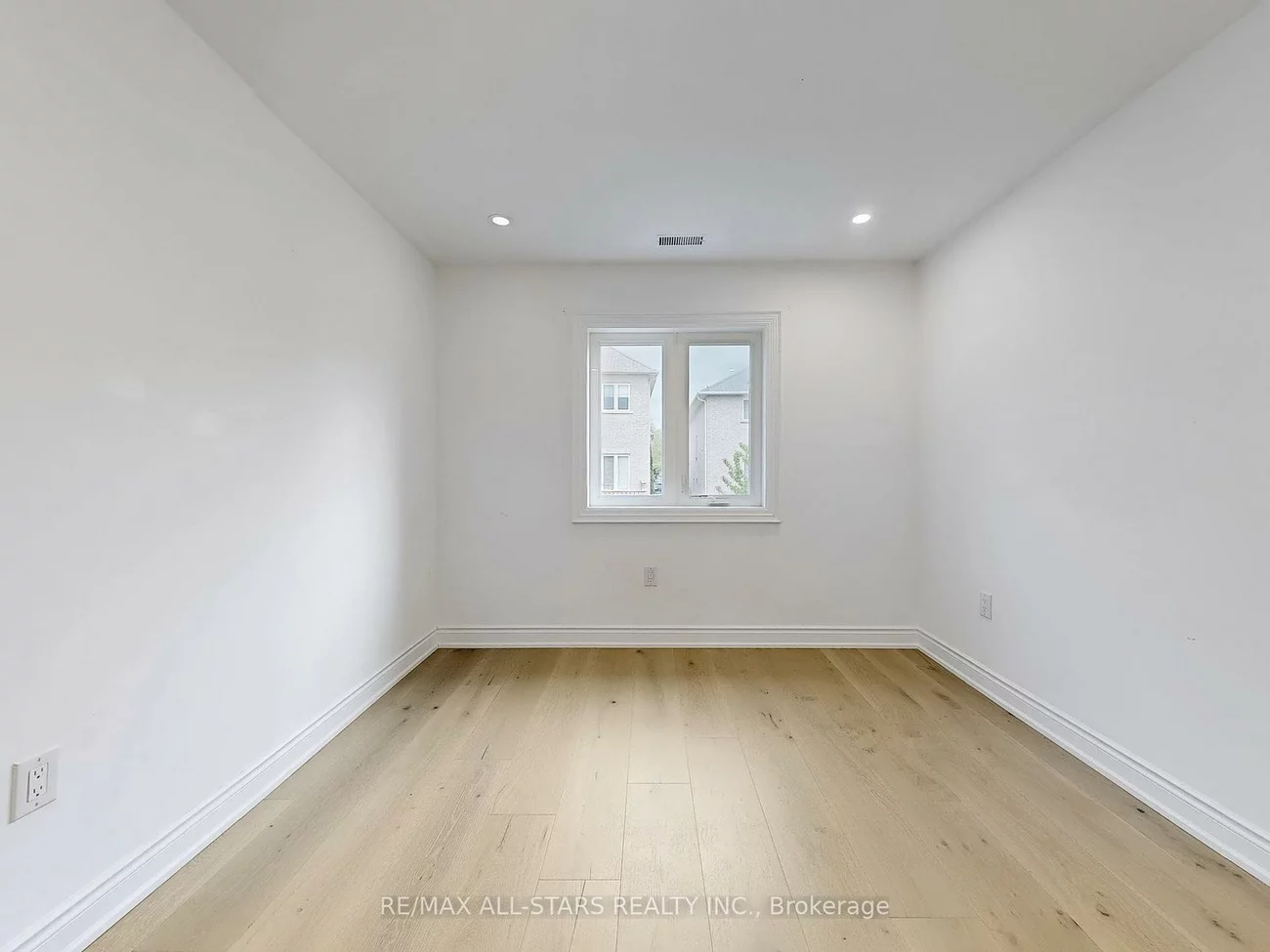 374, Gilpin, Woodland Hill, Newmarket
