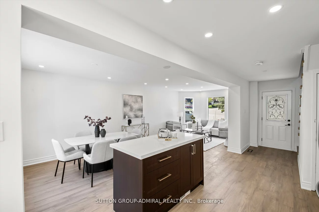 361, Harewood, Bristol-London, Newmarket
