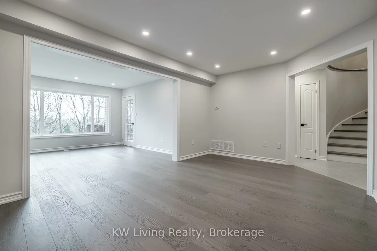 46, Foxtail, Armitage, Newmarket