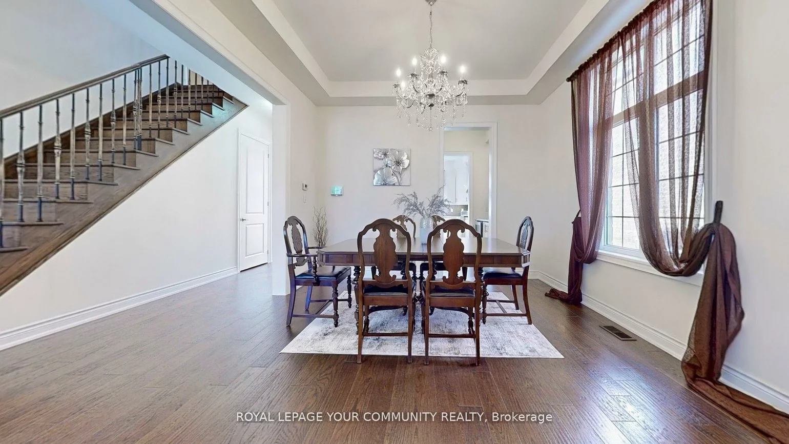 561, Clifford Perry, Woodland Hill, Newmarket