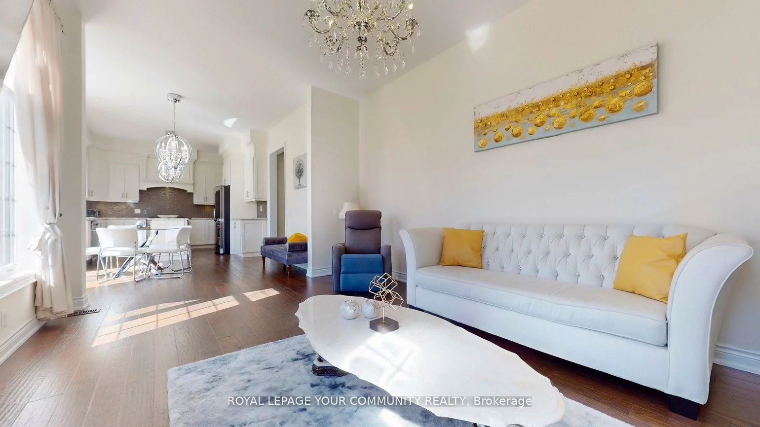 561, Clifford Perry, Woodland Hill, Newmarket