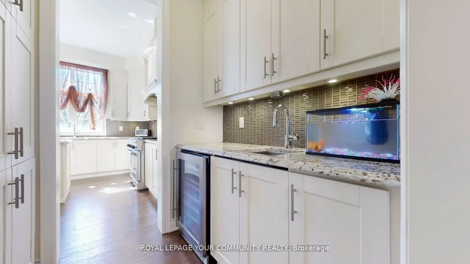 561, Clifford Perry, Woodland Hill, Newmarket