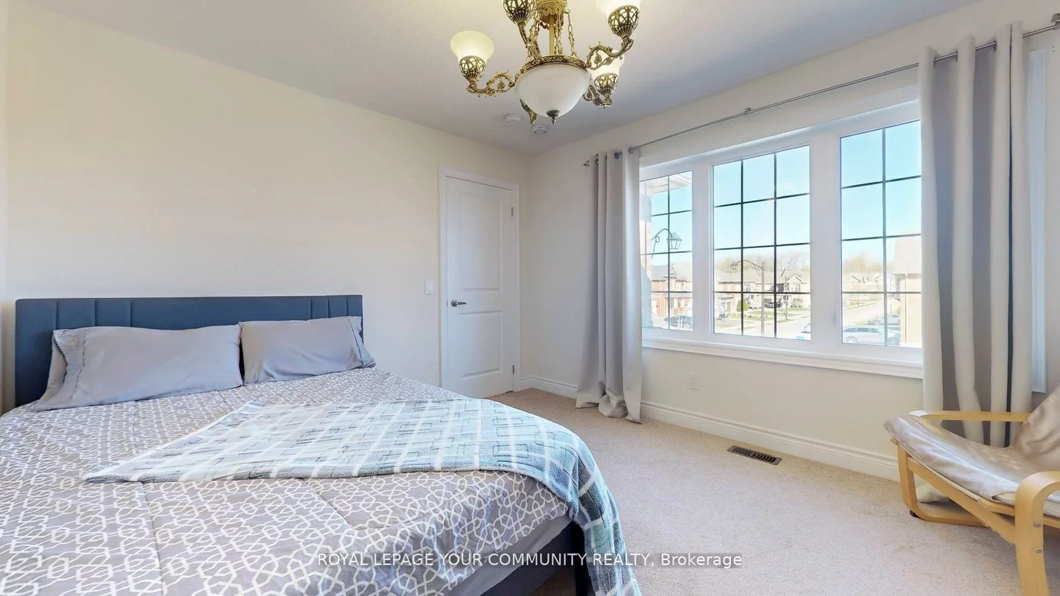 561, Clifford Perry, Woodland Hill, Newmarket
