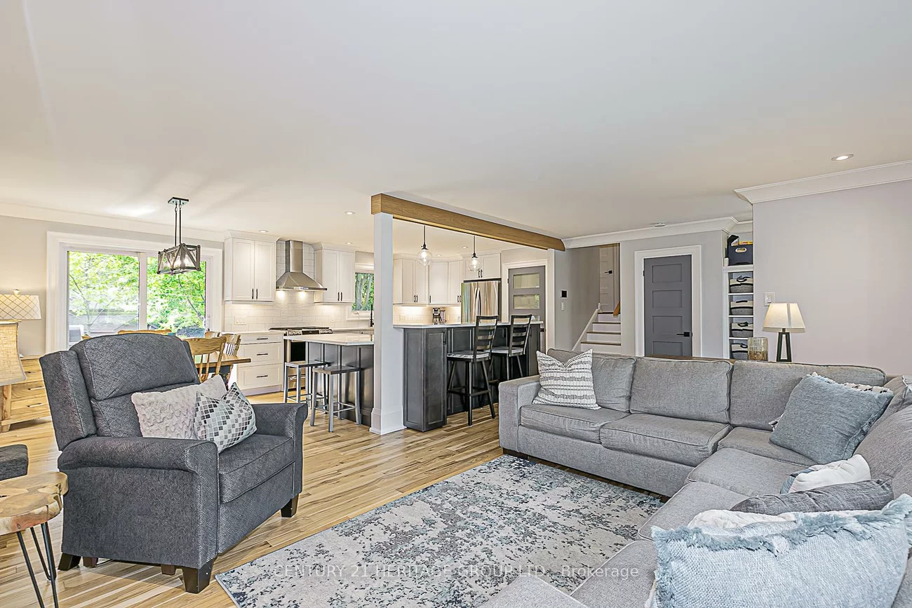 137, Beechwood, Central Newmarket, Newmarket