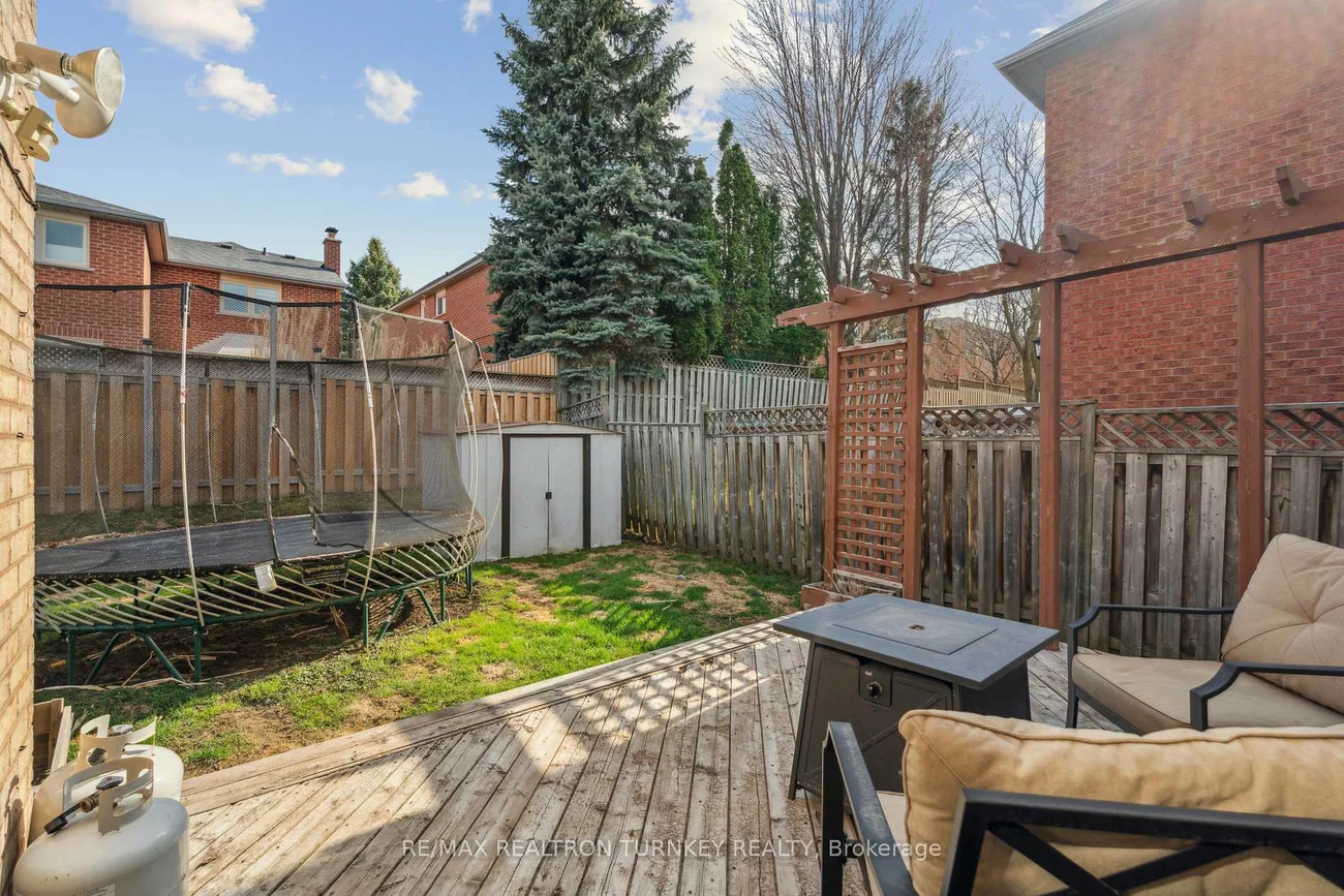 41, Goldsmith, Armitage, Newmarket