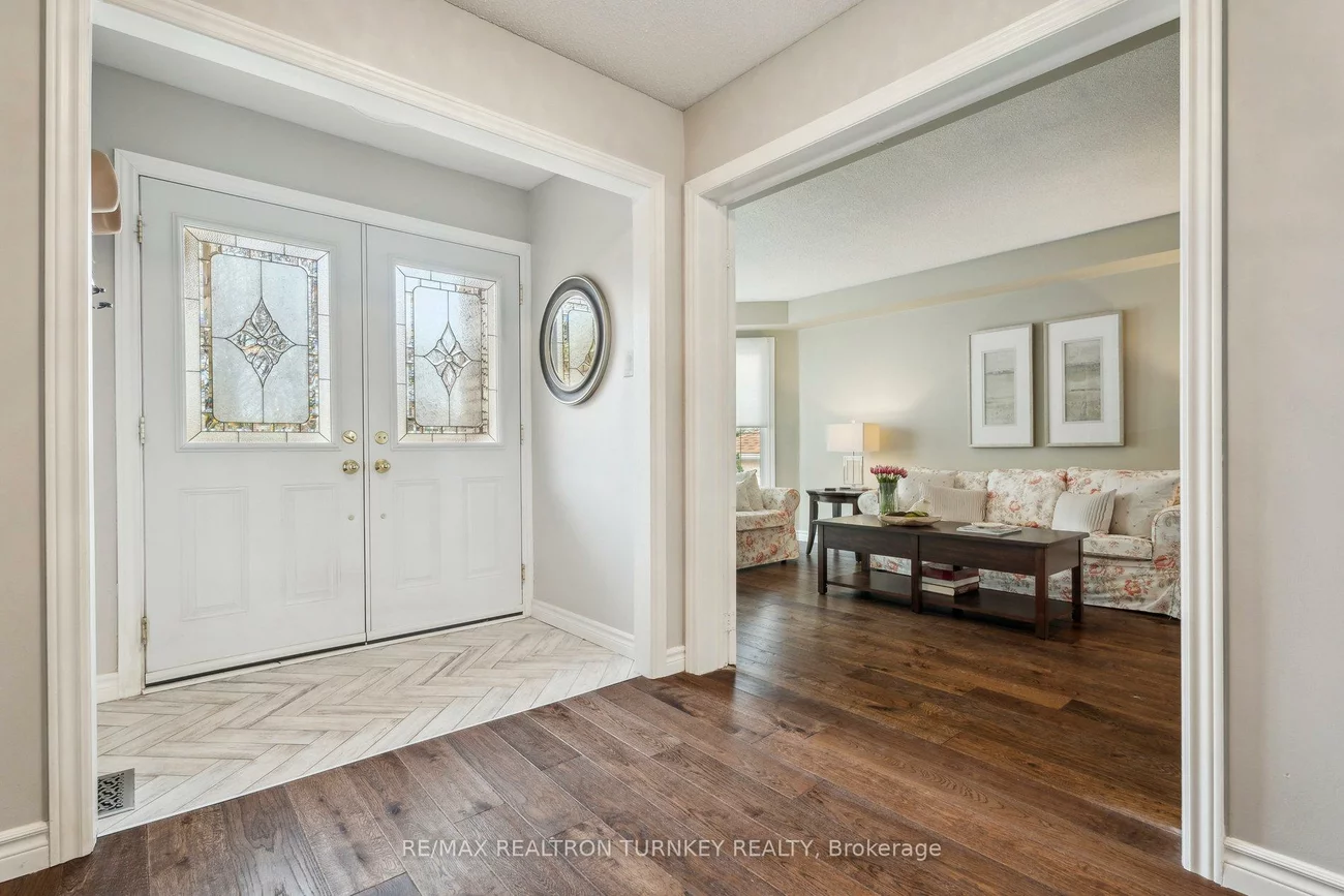 41, Goldsmith, Armitage, Newmarket