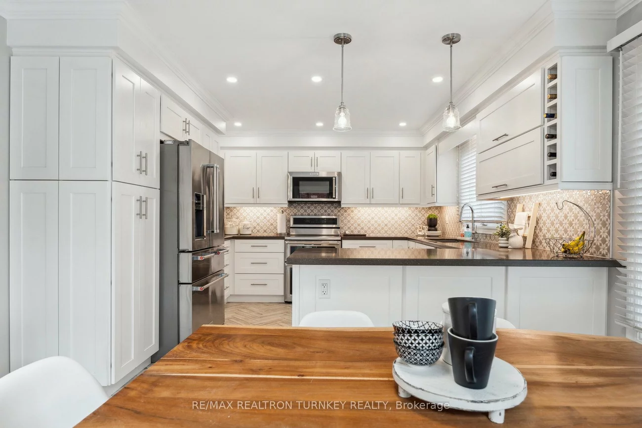 41, Goldsmith, Armitage, Newmarket