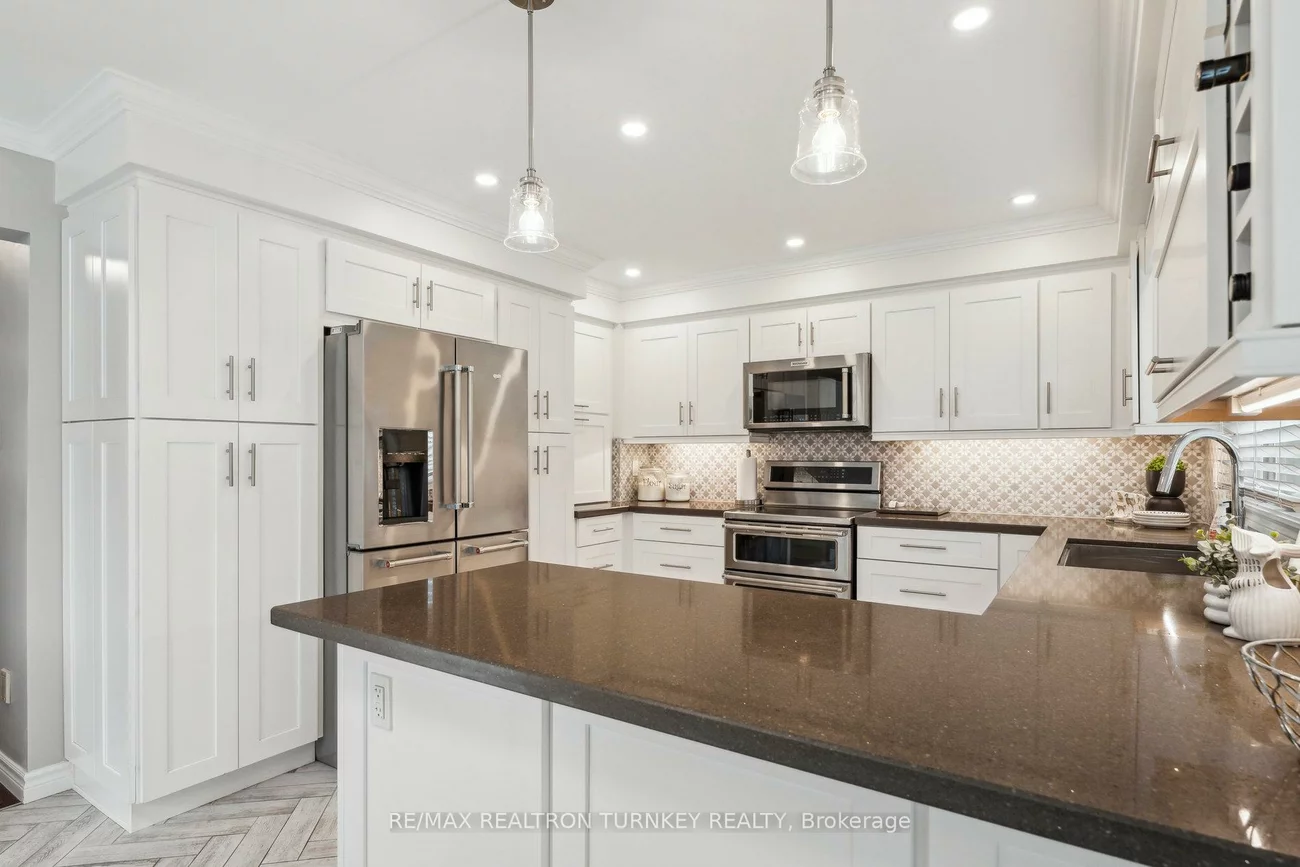41, Goldsmith, Armitage, Newmarket