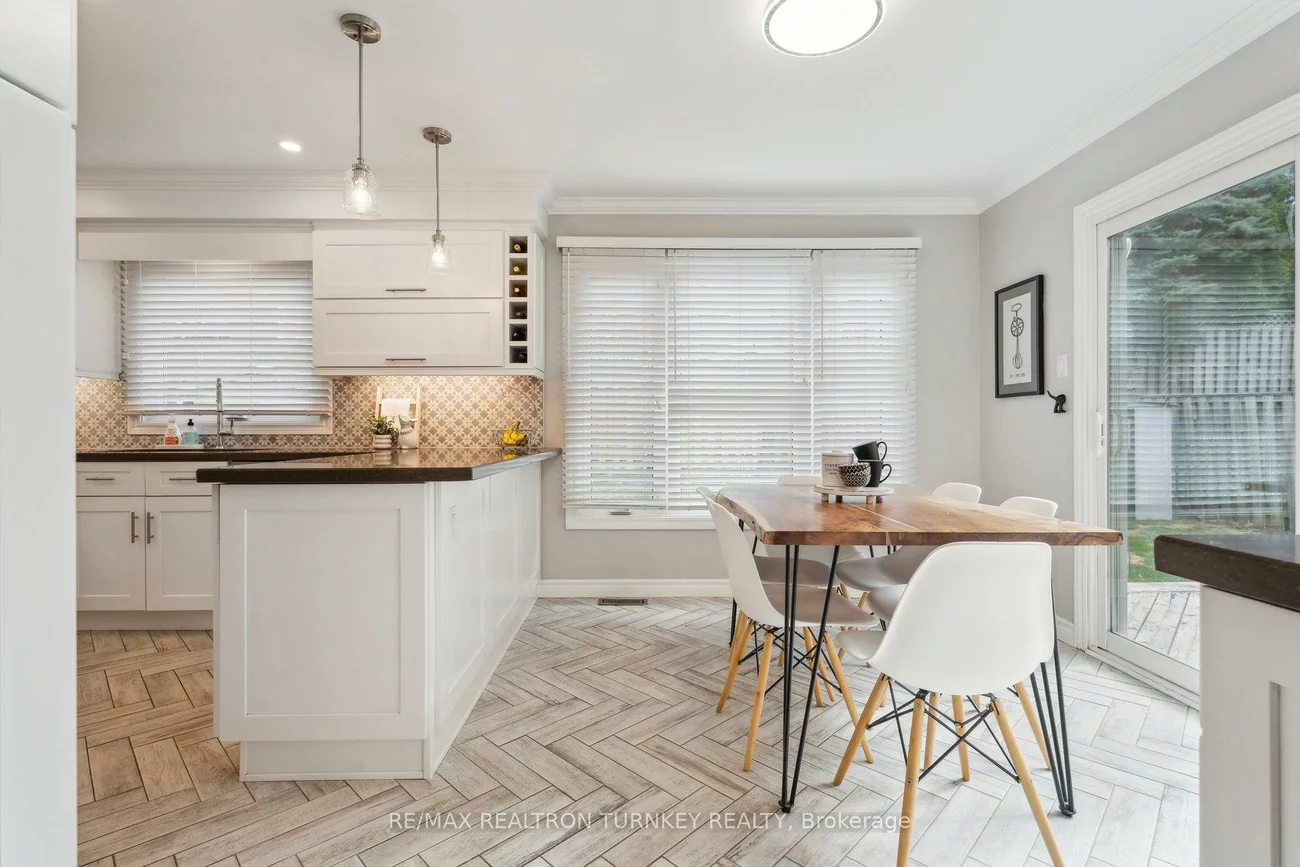 41, Goldsmith, Armitage, Newmarket
