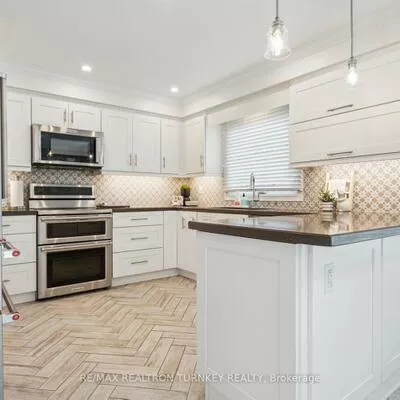 41, Goldsmith, Armitage, Newmarket