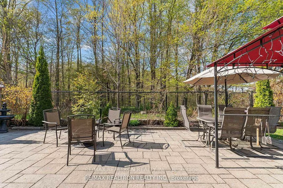 355, Cheryl Mews, Woodland Hill, Newmarket