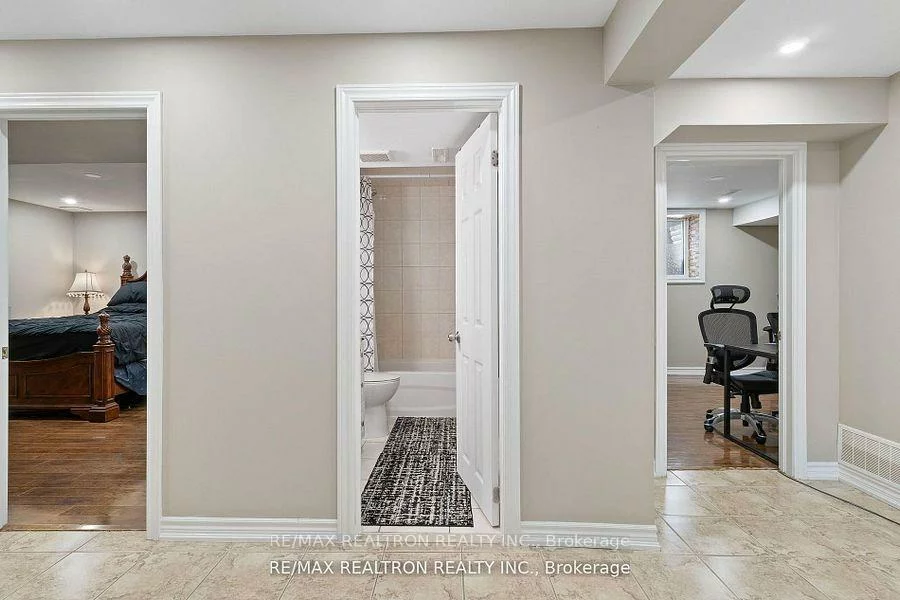 355, Cheryl Mews, Woodland Hill, Newmarket