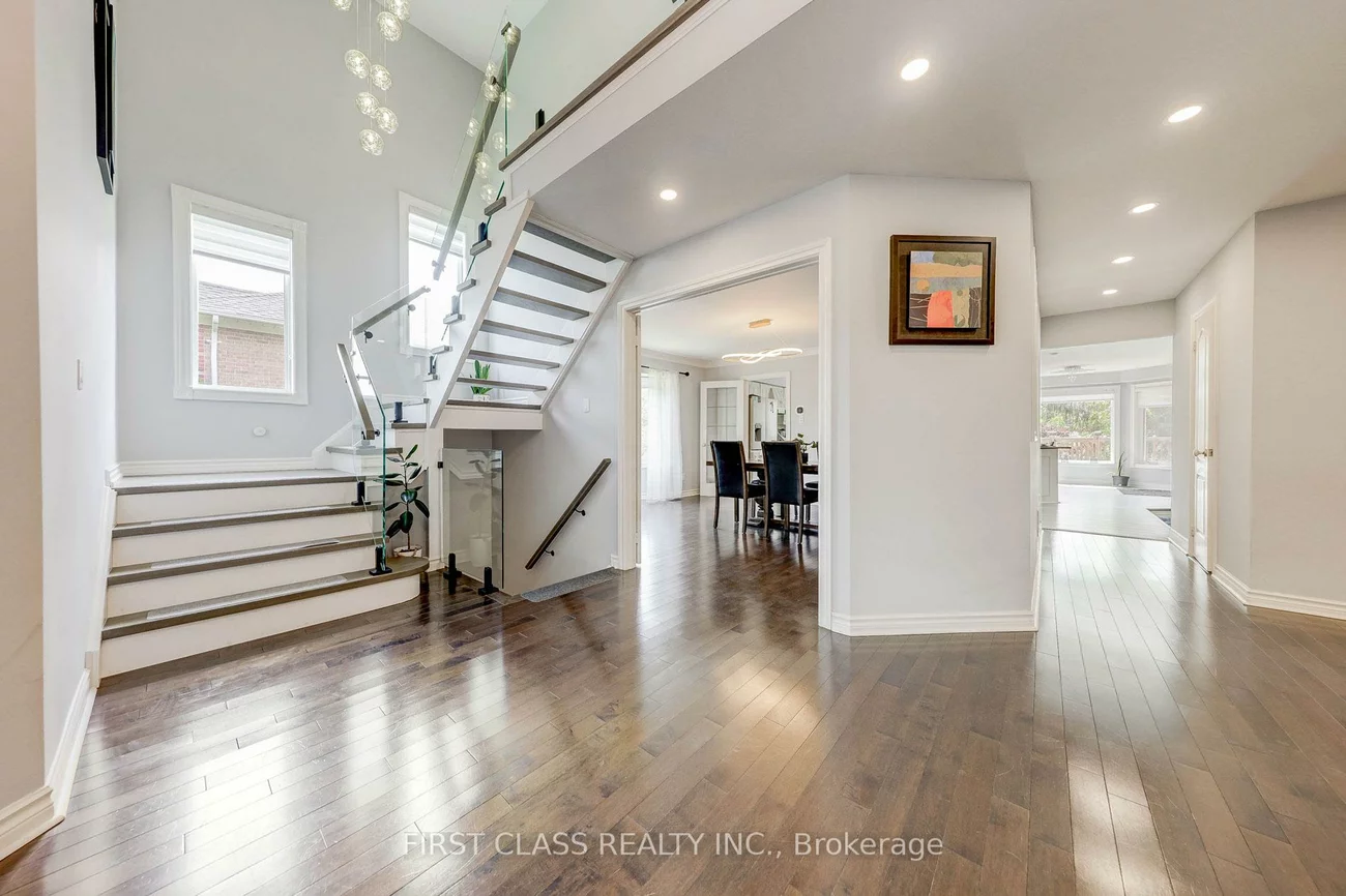 449, Alex Doner, Glenway Estates, Newmarket