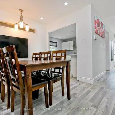737, Pam, Huron Heights-Leslie Valley, Newmarket