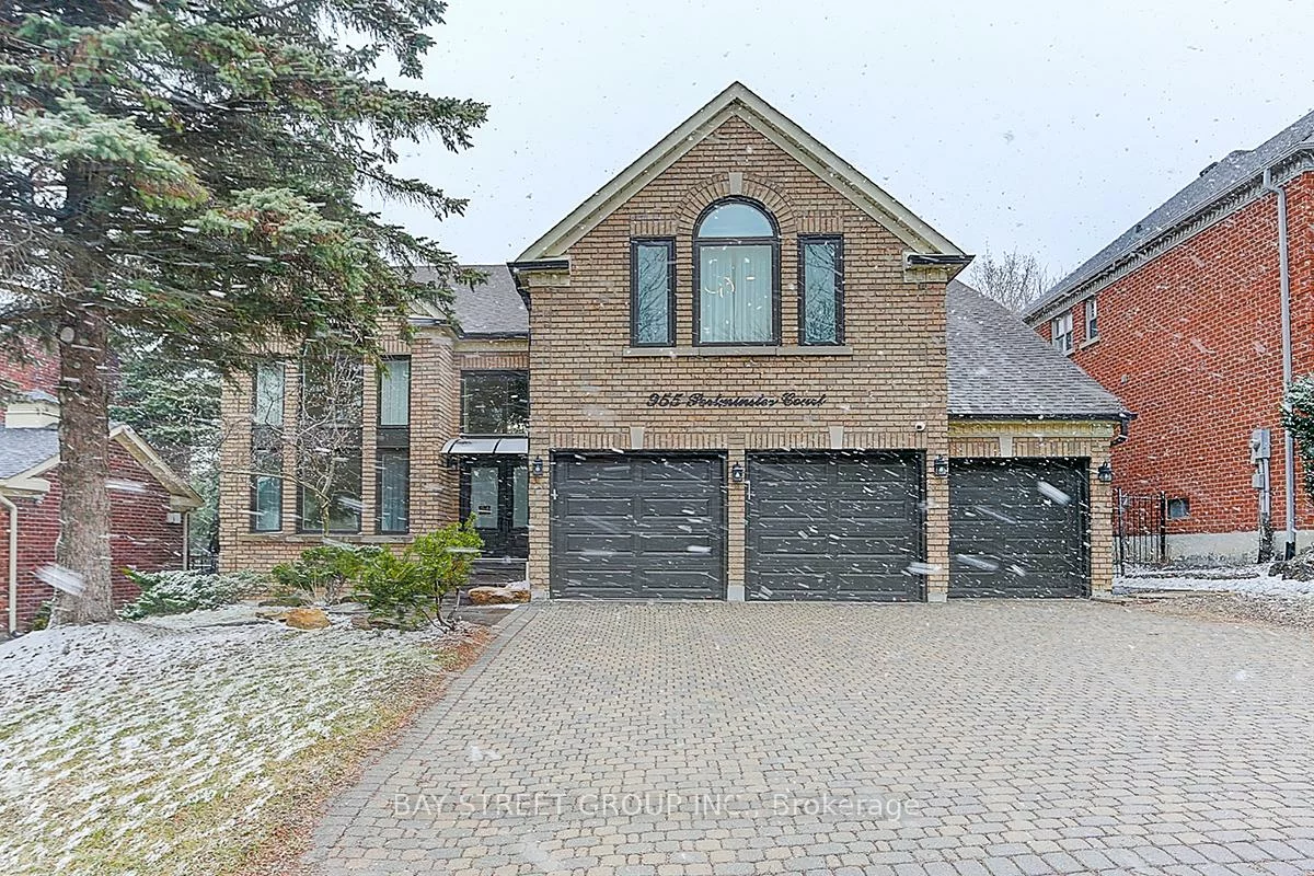 955, Portminster, Stonehaven-Wyndham, Newmarket