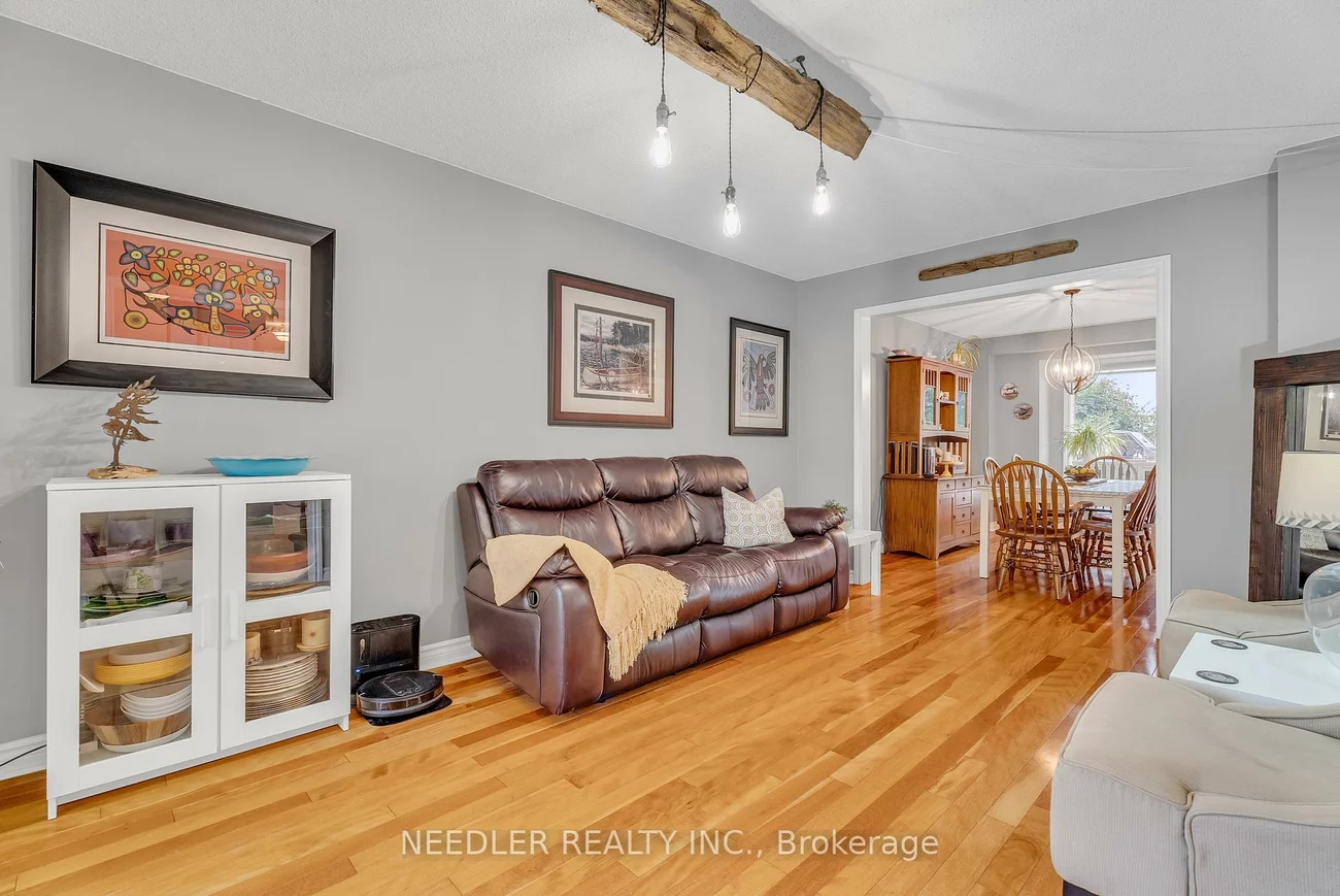 363, Waratah, Huron Heights-Leslie Valley, Newmarket