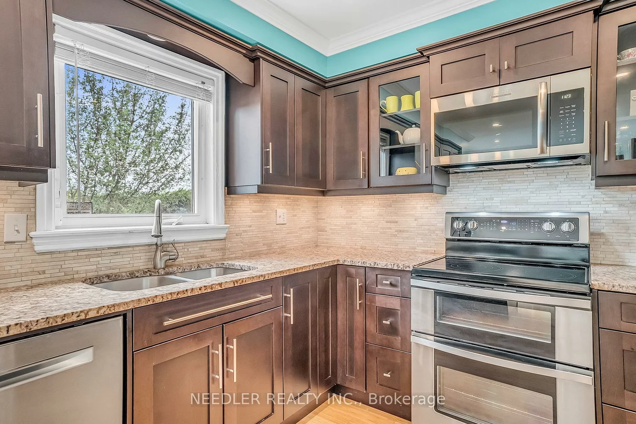 363, Waratah, Huron Heights-Leslie Valley, Newmarket