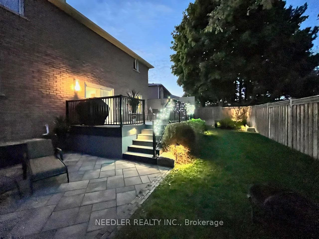 363, Waratah, Huron Heights-Leslie Valley, Newmarket