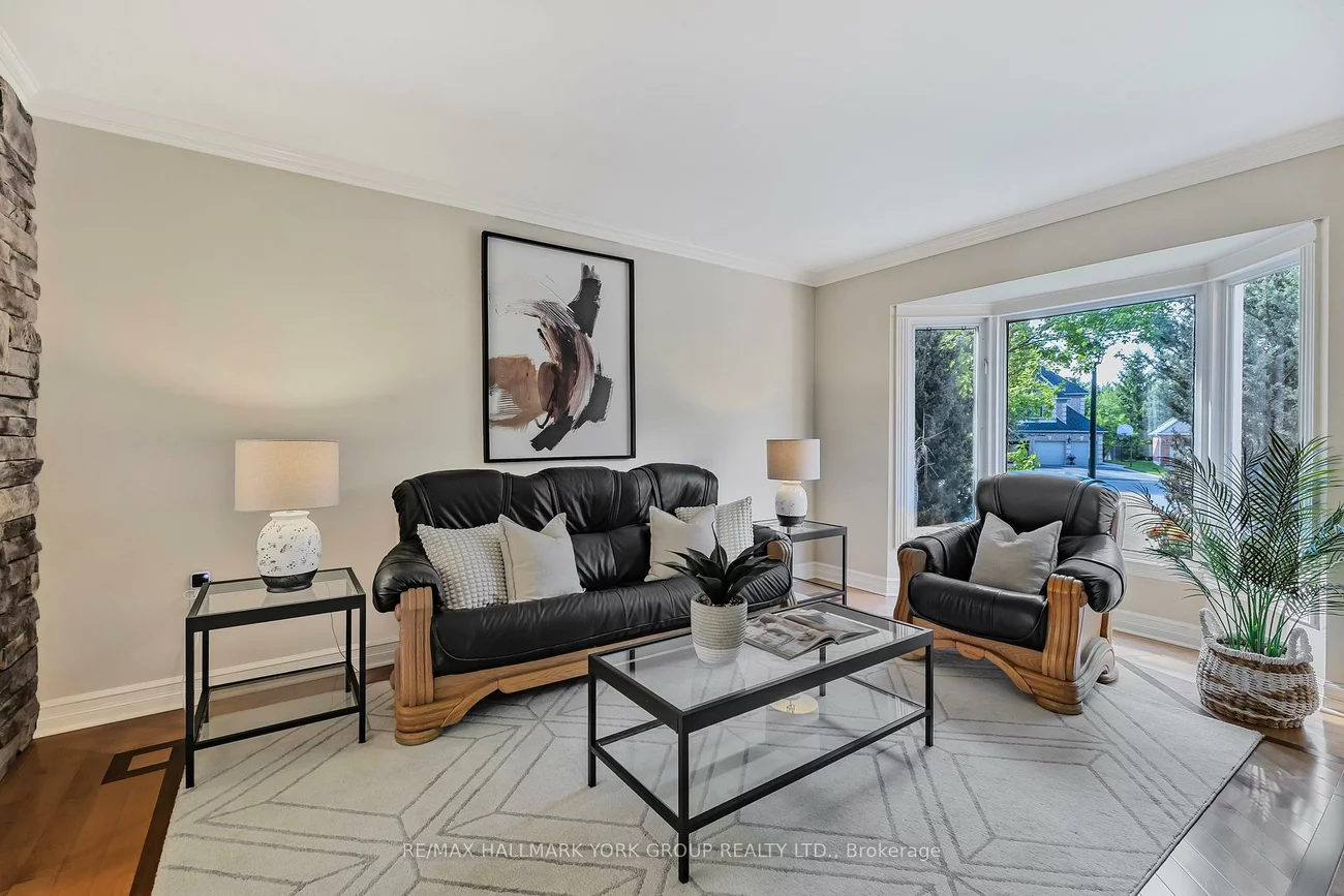 295, Binns, Glenway Estates, Newmarket