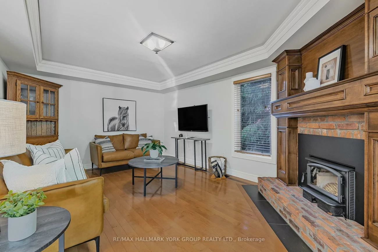 295, Binns, Glenway Estates, Newmarket