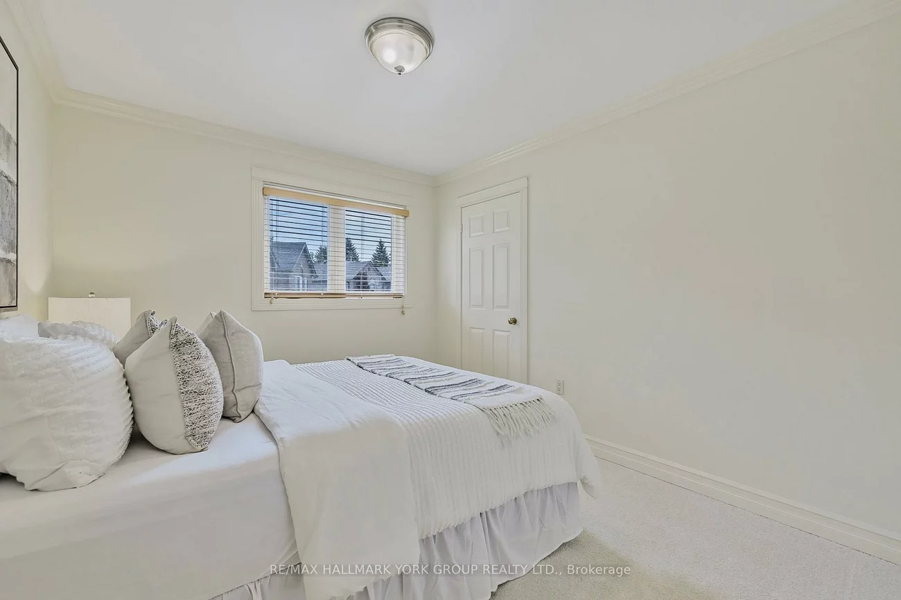 295, Binns, Glenway Estates, Newmarket